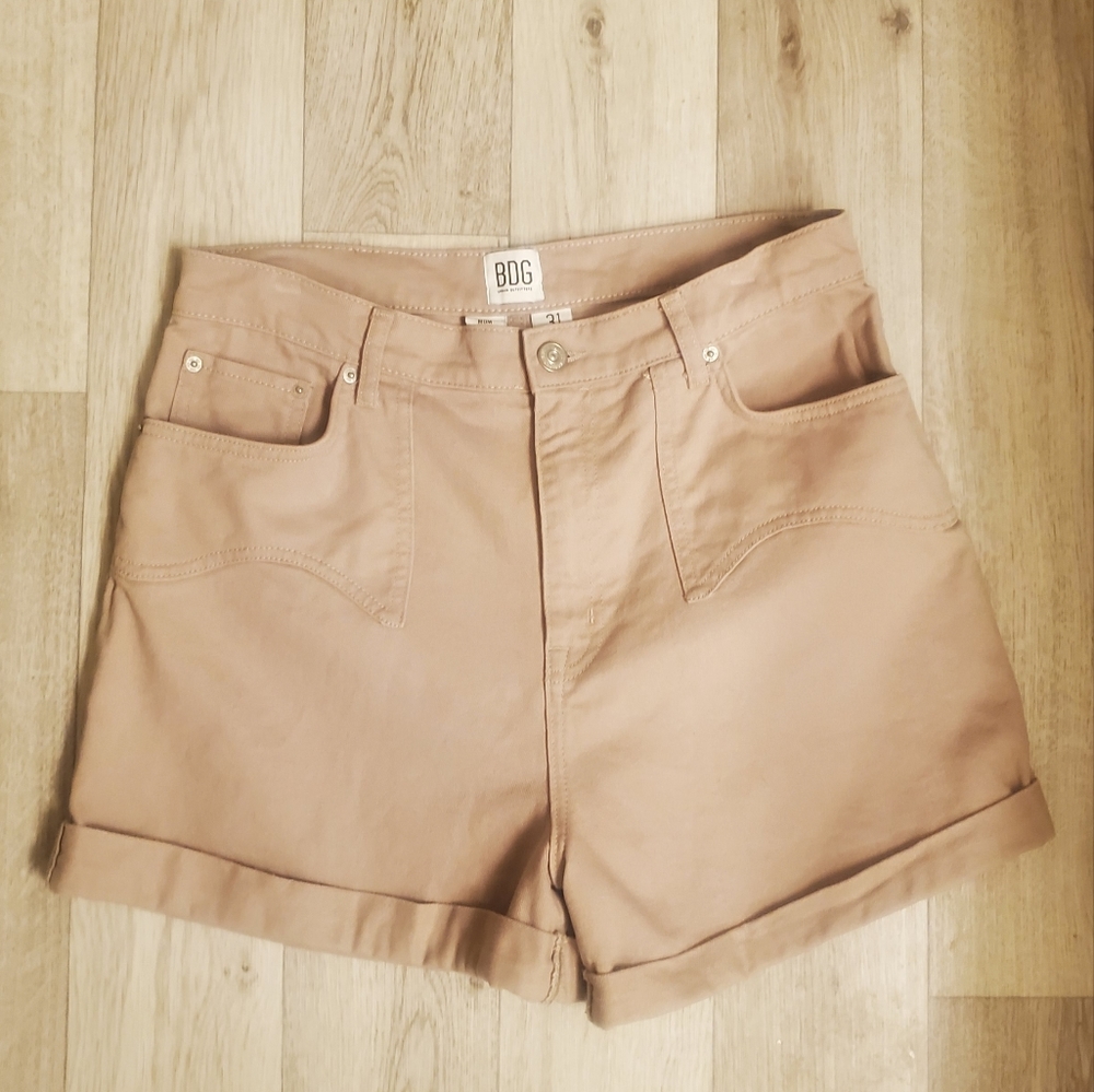 Urban Outfitters BDG Khaki High Rise Shorts